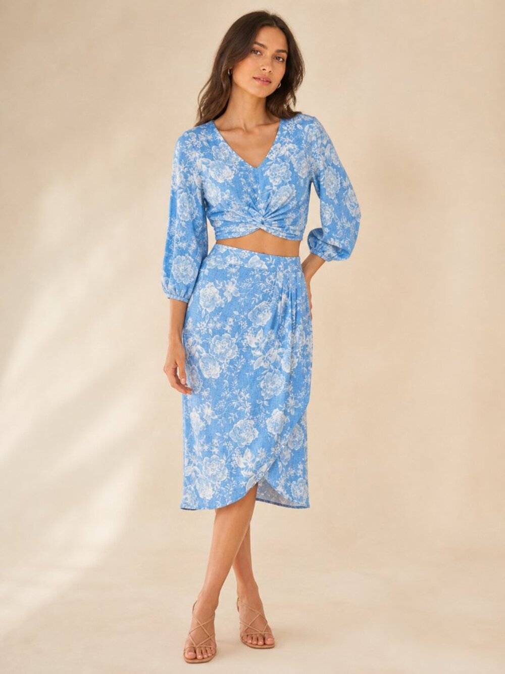 AND Blue White Floral Twist Front Crop Top Skirt Set Size 12 NWT
